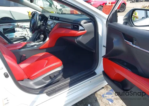 2019 Toyota Camry Xse z USA, uszkodzony, nr VIN 4T1B61HK5KU741724